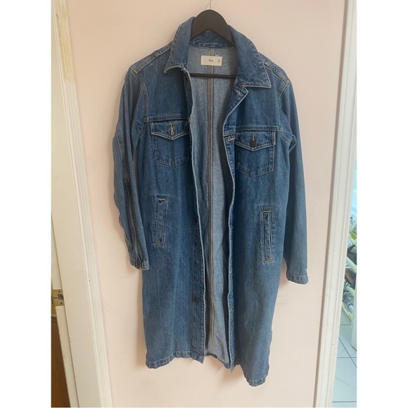 Aritzia TNA Crystal Falls Denim Jacket - Picture 2 of 5